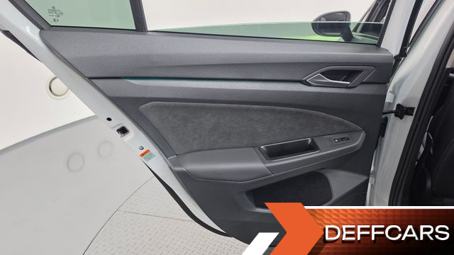 Volkswagen GOLF 2.0 TDI Prestige купить на сайте DeffCars