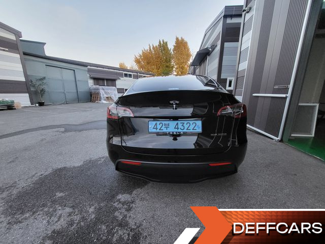 Tesla MODEL Y Standard Range RWD купить на сайте DeffCars