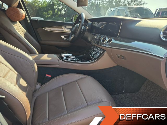 Mercedes E-CLASS E300 4MATIC AMG Line купить на сайте DeffCars