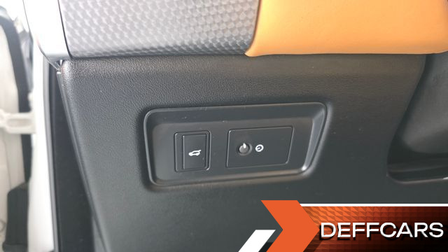 Land Rover RANGE ROVER SPORT 3.0 SDV6 HSE Dynamic купить на сайте DeffCars