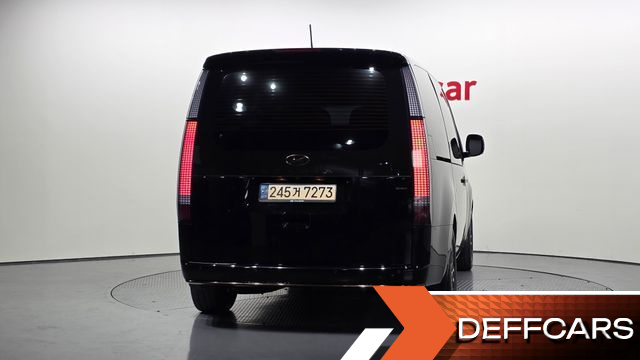 Hyundai STARIA 4WD Lounge 7-Seater Inspiration купить на сайте DeffCars