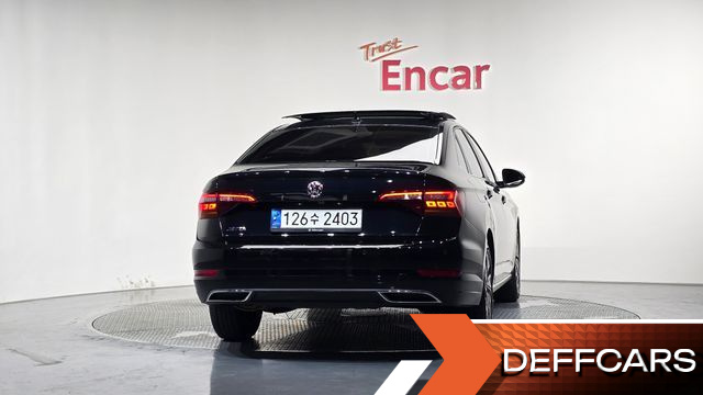 Volkswagen JETTA 1.4 TSI Prestige купить на сайте DeffCars