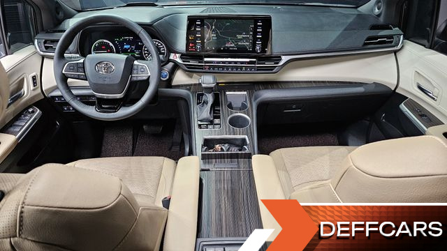 Toyota SIENNA 2.5 Hybrid 2WD купить на сайте DeffCars