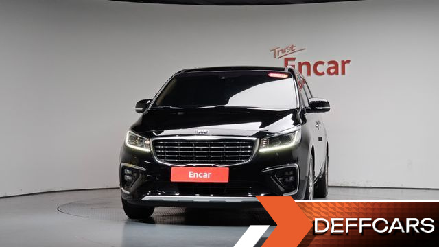 Kia CARNIVAL 9-Seater Noblesse Special купить на сайте DeffCars