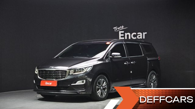 Kia CARNIVAL 11-Seater Deluxe купить на сайте DeffCars