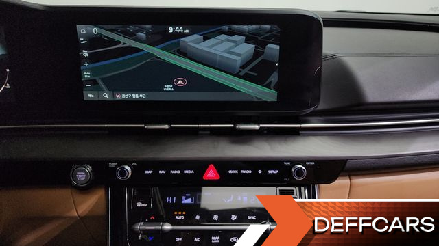 Kia CARNIVAL 9-Seater Signature купить на сайте DeffCars