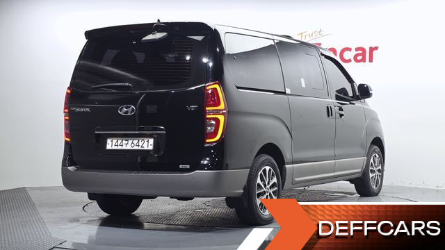 Hyundai STAREX 4WD Urban 9-Seater Exclusive купить на сайте DeffCars