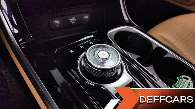 Kia CARNIVAL 9-Seater Signature купить на сайте DeffCars