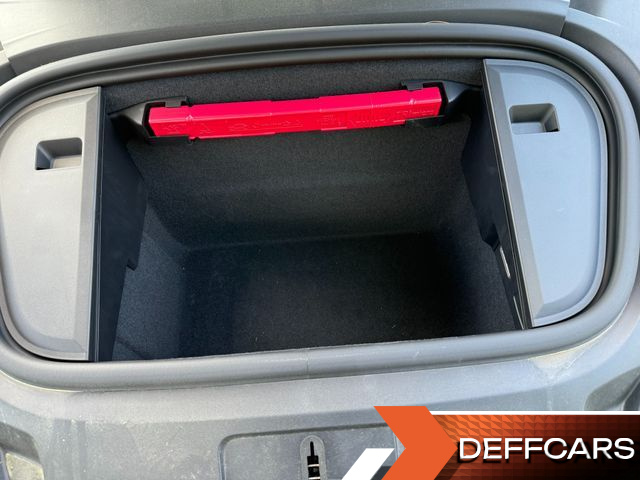 Porsche TAYCAN Base купить на сайте DeffCars