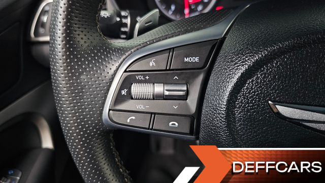 Genesis G70 2.0T Advanced купить на сайте DeffCars