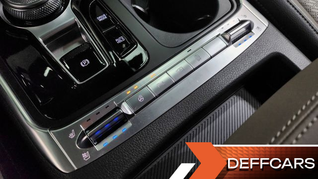 Kia CARNIVAL 7-Seater Noblesse купить на сайте DeffCars