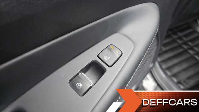 Hyundai SANTAFE Diesel 2.0 2WD Prestige купить на сайте DeffCars