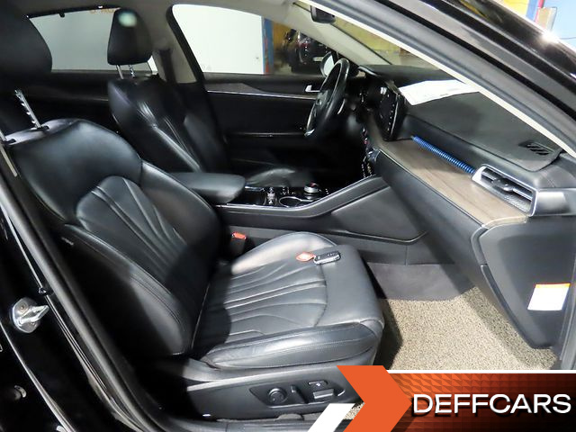 Kia K5 Signature купить на сайте DeffCars