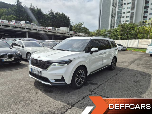 Kia CARNIVAL Diesel 9-Seater Noblesse купить на сайте DeffCars