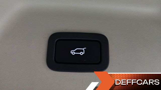 Land Rover RANGE ROVER 5.0 SC AB LWB купить на сайте DeffCars