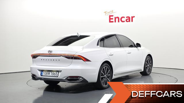 Hyundai GRANDEUR 2.5 Le Blanc купить на сайте DeffCars