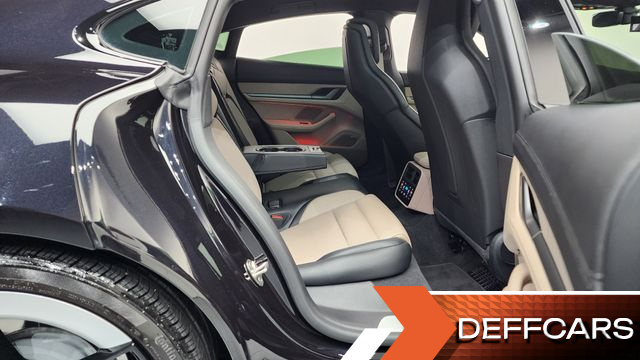 Porsche TAYCAN 4S купить на сайте DeffCars