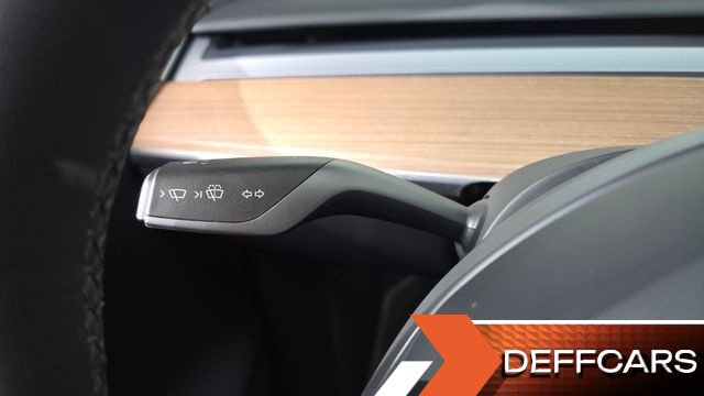 Tesla MODEL Y RWD купить на сайте DeffCars