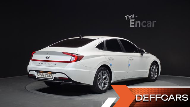 Hyundai SONATA 2.0 Premium Family купить на сайте DeffCars