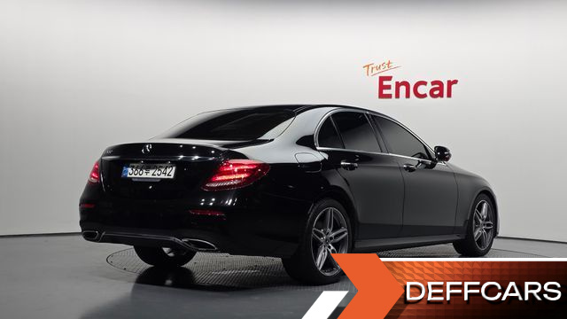 Mercedes E-CLASS E300 AMG Line купить на сайте DeffCars