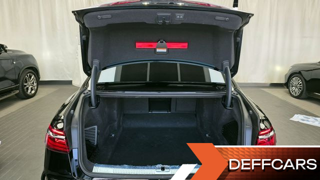 Audi A8 55 TFSI Quattro Premium LWB купить на сайте DeffCars