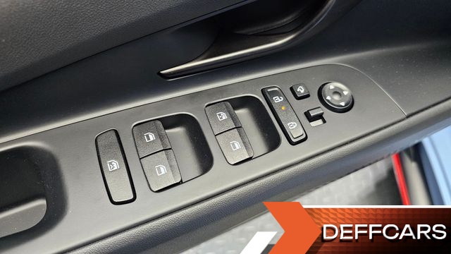 Hyundai AVANTE 2.0 N купить на сайте DeffCars