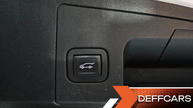 Cadillac XT5 3.6 Platinum купить на сайте DeffCars