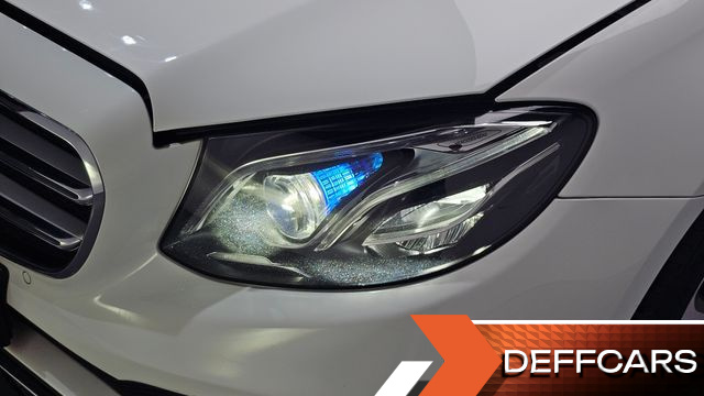 Mercedes E-CLASS E300 4MATIC Avnatgarde купить на сайте DeffCars