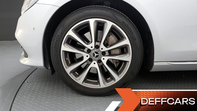 Mercedes E-CLASS E300 4MATIC Avnatgarde купить на сайте DeffCars