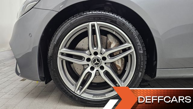 Mercedes E-CLASS E300 4MATIC AMG Line купить на сайте DeffCars