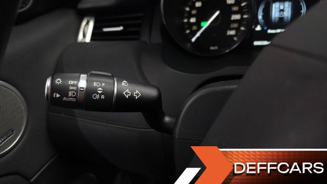 Land Rover RANGE ROVER EVOQUE 2.0 TD4 SE купить на сайте DeffCars