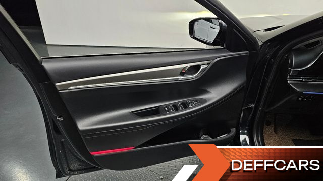 Hyundai GRANDEUR Le Blanc купить на сайте DeffCars