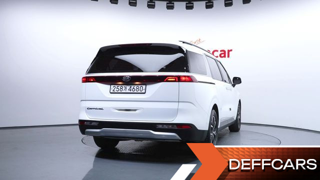 Kia CARNIVAL 9-Seater Prestige купить на сайте DeffCars