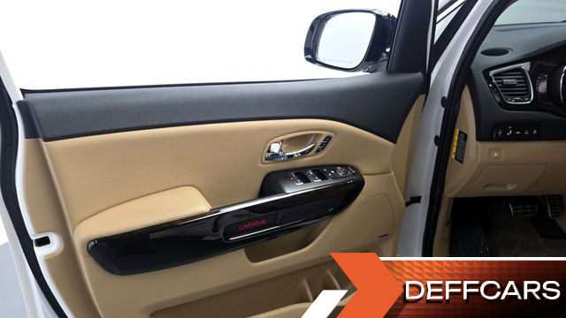 Kia CARNIVAL 9-Seater Noblesse Special купить на сайте DeffCars