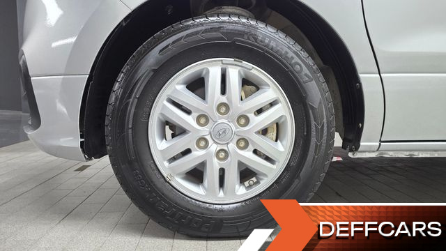 Hyundai STAREX Van 5-Seater Smart купить на сайте DeffCars