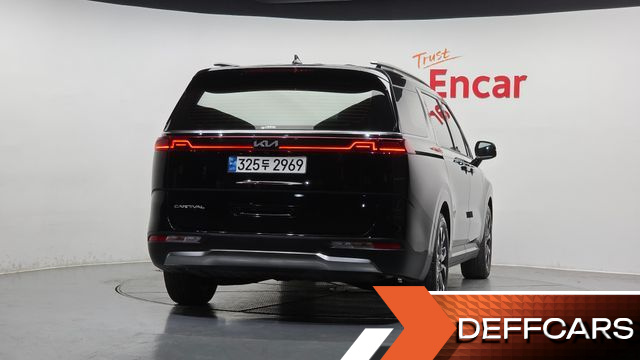 Kia CARNIVAL 9-Seater Noblesse купить на сайте DeffCars
