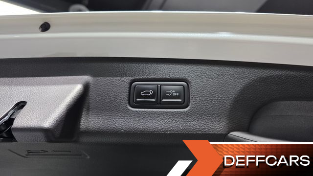 Kia CARNIVAL Gasoline 9-Seater Noblesse купить на сайте DeffCars