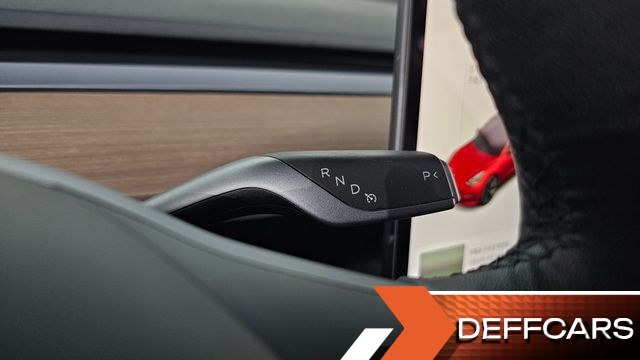 Tesla MODEL 3 Long Range AWD купить на сайте DeffCars