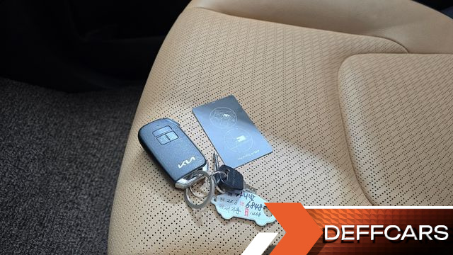 Kia CARNIVAL Gasoline 9-Seater Noblesse купить на сайте DeffCars