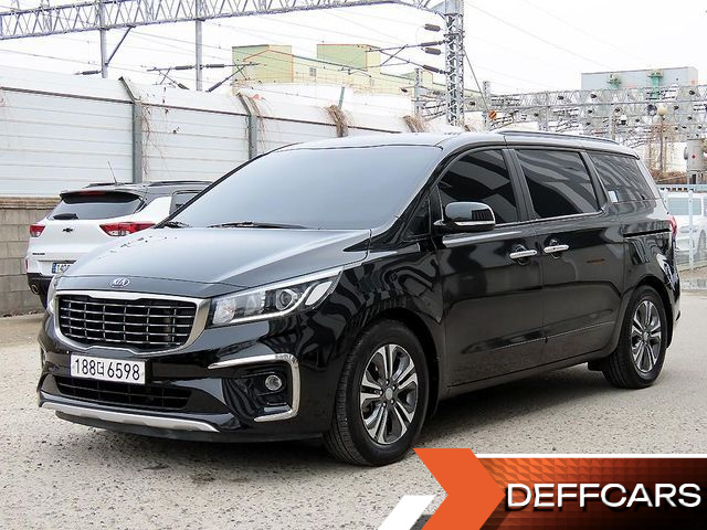 Kia CARNIVAL 9-Seater Luxury купить на сайте DeffCars