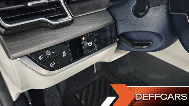 Kia SPORTAGE Diesel 2.0 4WD Signature Gravity купить на сайте DeffCars