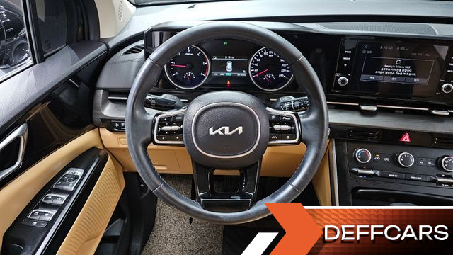 Kia CARNIVAL 9-Seater Prestige купить на сайте DeffCars