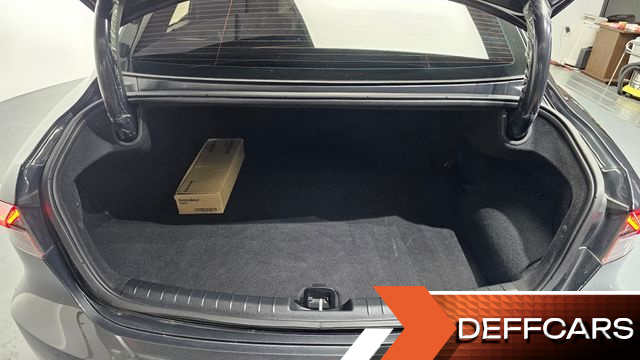 Hyundai GRANDEUR Premium купить на сайте DeffCars
