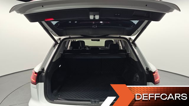 Volkswagen TOUAREG 3.0 TDI Prestige купить на сайте DeffCars