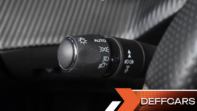 Peugeot 2008 1.5 BlueHDi GT купить на сайте DeffCars