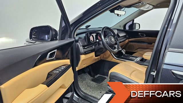 Kia CARNIVAL 9-Seater Prestige купить на сайте DeffCars
