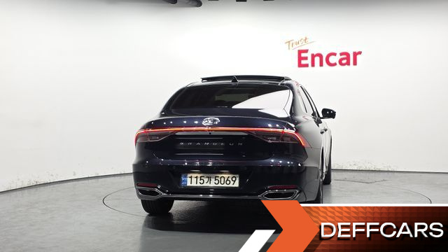 Hyundai GRANDEUR Le Blanc купить на сайте DeffCars