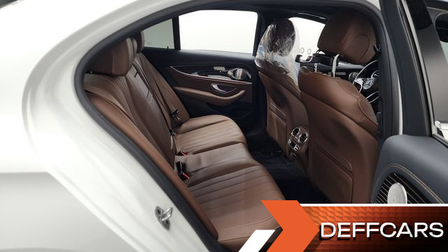 Mercedes E-CLASS E450 4MATIC Exclusive купить на сайте DeffCars