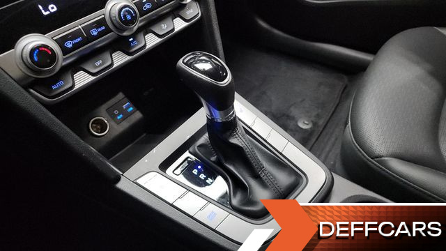 Hyundai AVANTE 1.6 Smart Choice купить на сайте DeffCars