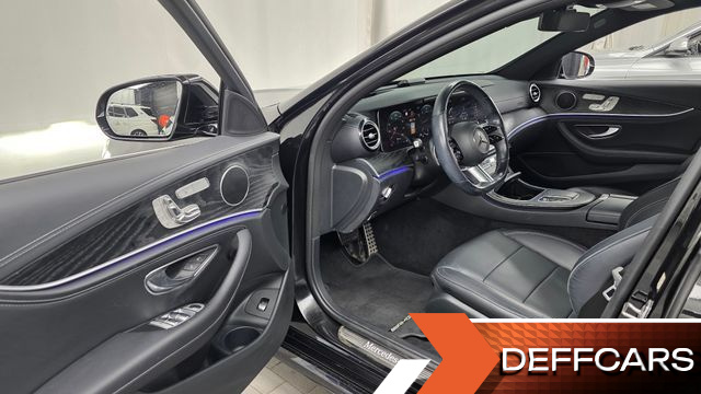 Mercedes E-CLASS E220d 4MATIC AMG Line купить на сайте DeffCars